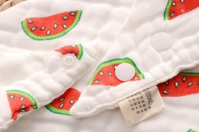 Personalized Muslin Baby Bibs Hypoallergenic For Baby Sensitive Skin