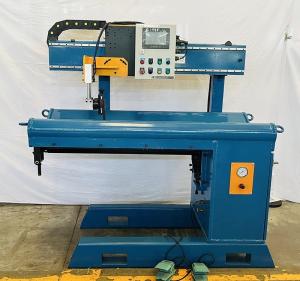 China Longitudinal Water Tank Welding Machine Horizontal Auto Straight Seam Welding Machine factory