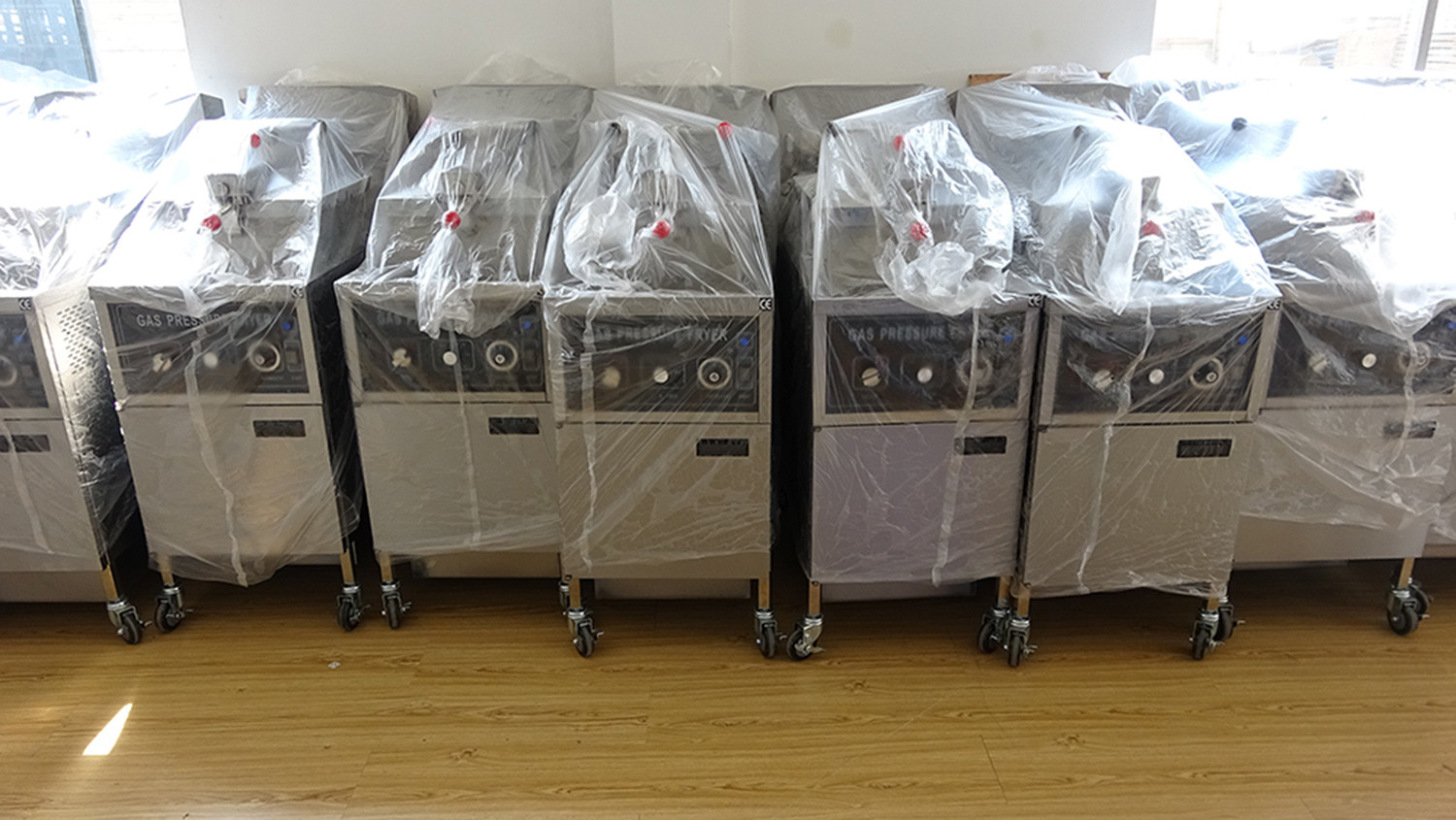 Electric Mechanical Panel 25L Without Oil Filtration Chicken Pressure Fryer