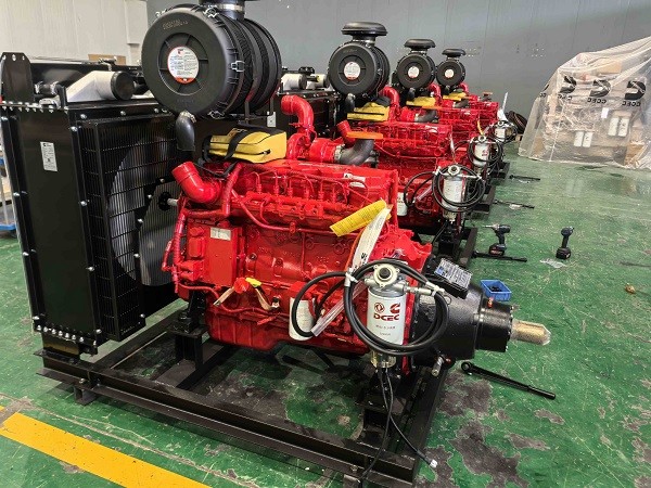 China Cummins QSB6.7 Engine Water Pump for Industrial Applications factory