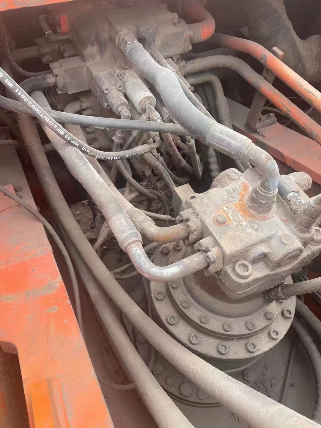 From China's second-hand Doosan excavator DX300LC 30 ton large mining excavator