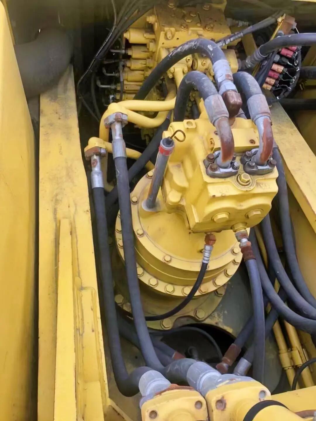 Secondhand Komatsu PC450 Excavator 45ton Digger for Mining Operation Site Work