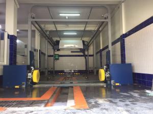 China 360 Rotating Arm Touchless Car Wash System 24.5kw factory