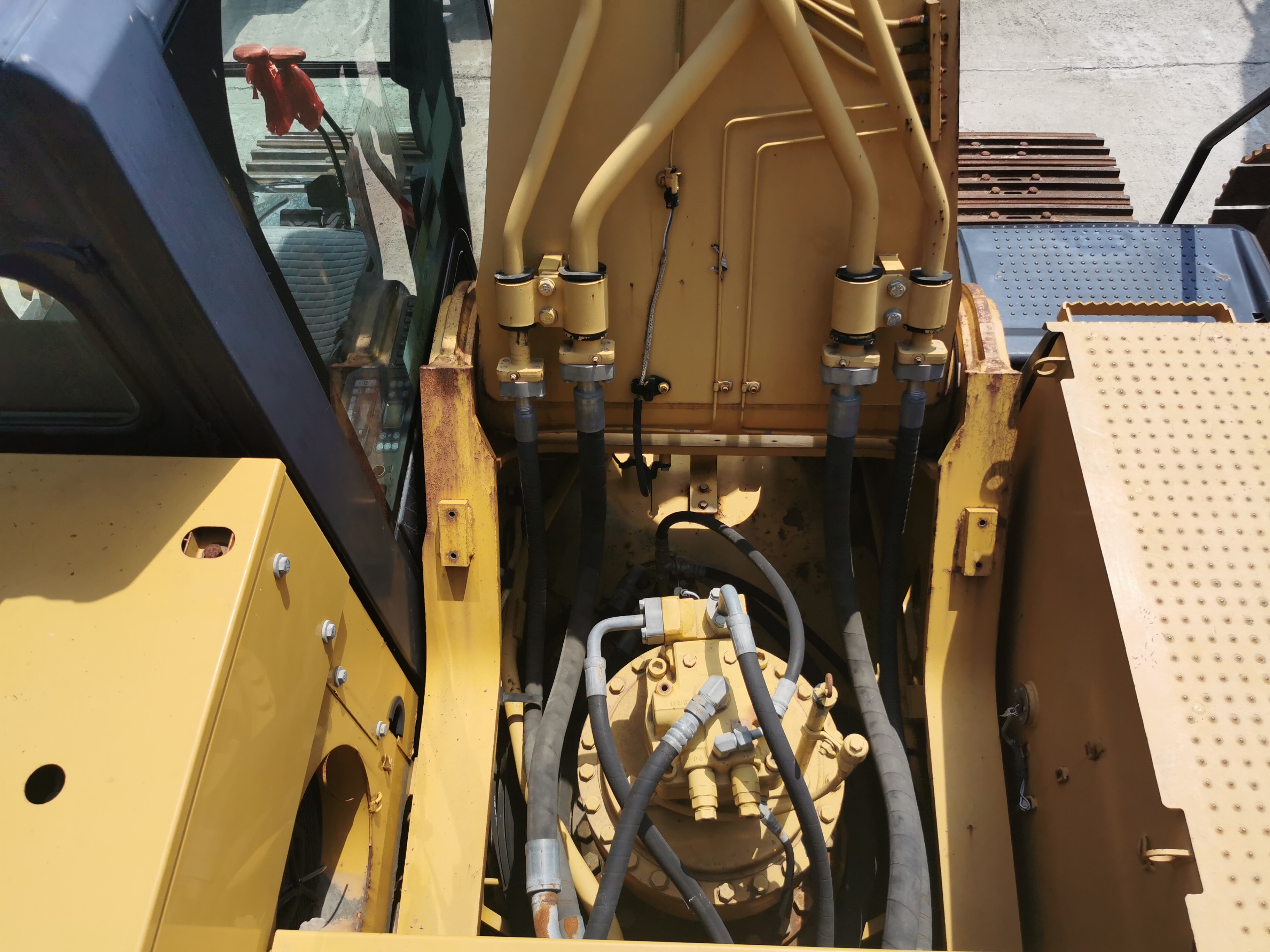 CAT336E Used Heavy Equipment from Japan with 2001-4000 Working Hours and CAT Engine