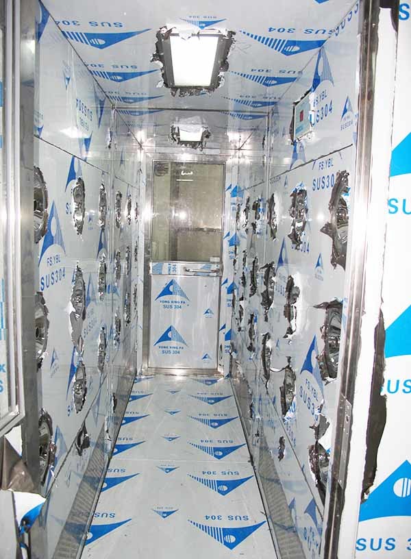 Depth 3000mm Air Shower Cleanroom With Manual Doors For Six People
