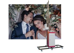 China 5D CMYKW UV Wall Printing Machine With Epson Head factory