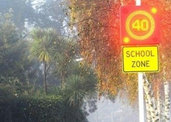High Brightness Road Electronic Speed Limit Signs , Led Display Board For School