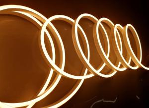 China 6mm Led Silicone Light Strip IP65 IP67 Neon Silicone Tube Separation Advertising Signs factory