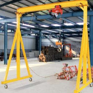China 1 Ton Small Portable Gantry Crane Universal Wheels Smooth Starting And Stopping factory