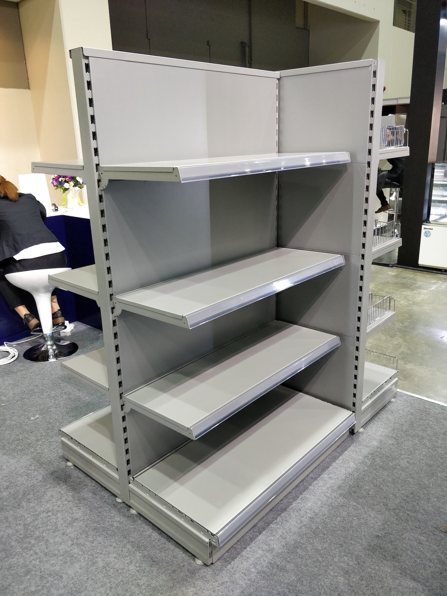 Metallic Convenience Store Display Racks Heavy Duty Style With Firm Structure