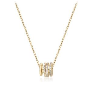 China Micron Pave Cubic Zirconia Pendant 18K Gold Circle Necklaces For Women factory