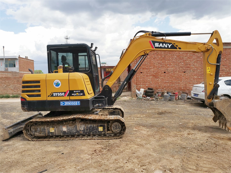 Used Sany SY55 Mini Excavator with Crawler Chain Operating Weight 5780 KG in Shanghai