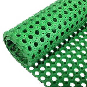 Rubber Grass Mats For Horse Rubber Grass Mats Installed In An Equestrian Yard