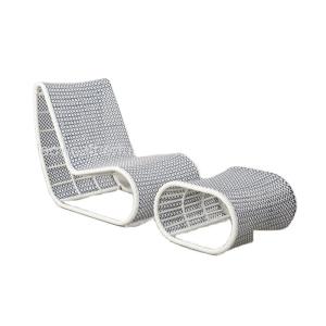 China Outdoor Furniture for Luxury Villa Pool Loungers Chairs Patio Sophistication factory