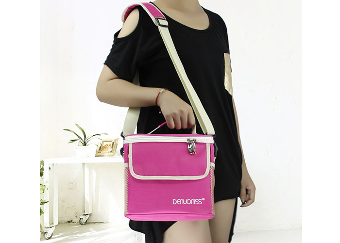 Big Capacity Lunch Cooler Bags Odorless Waterproof Fabric For Food Delivery