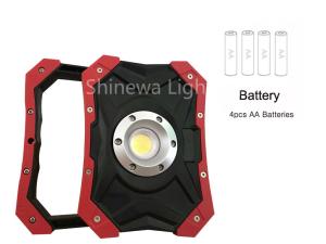 China AA Battery Powered Handheld LED Work Light 7 Hours Run Time Magnetic Stand factory