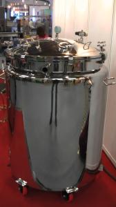 China 100L Stainless Steel Gelatin Melting Tank For Softgel Encapsulation Machine factory