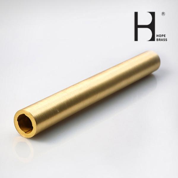 China Rustproof CuZn39Pb3 Rectanglar Brass Rods For Interior Furniture factory