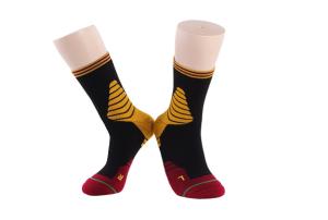 China Breathable Crew Compression Basketball Custom Sports Socks Womens Regular Style factory