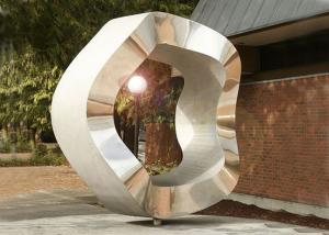 China Contemporary Large Scale Stainless Steel Sculpture Distorted Round 2mm Thickness factory