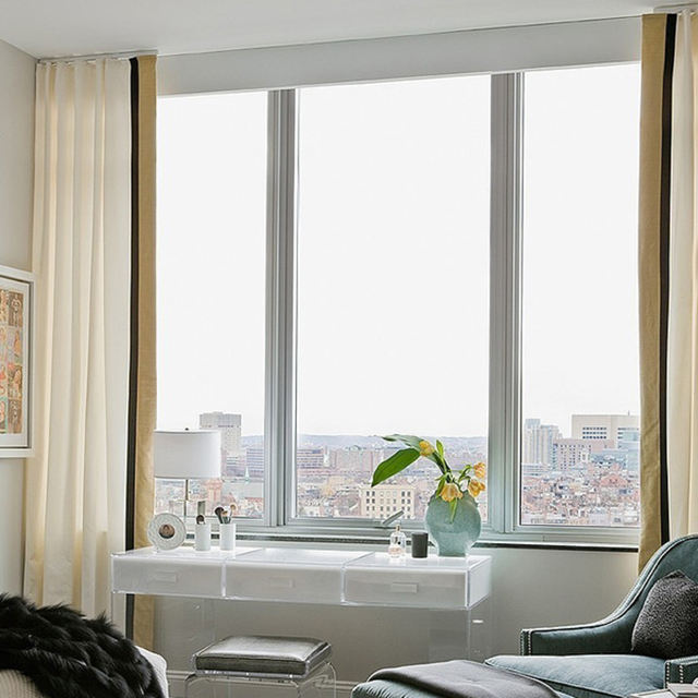 Double Glazed Sliding Window with Aluminum Alloy Frame and Insulated Glass for