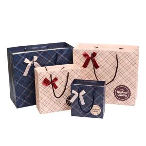 China Offset Printing Paper Bag With Handle Recyclable Gift Shopping Bag Customized factory