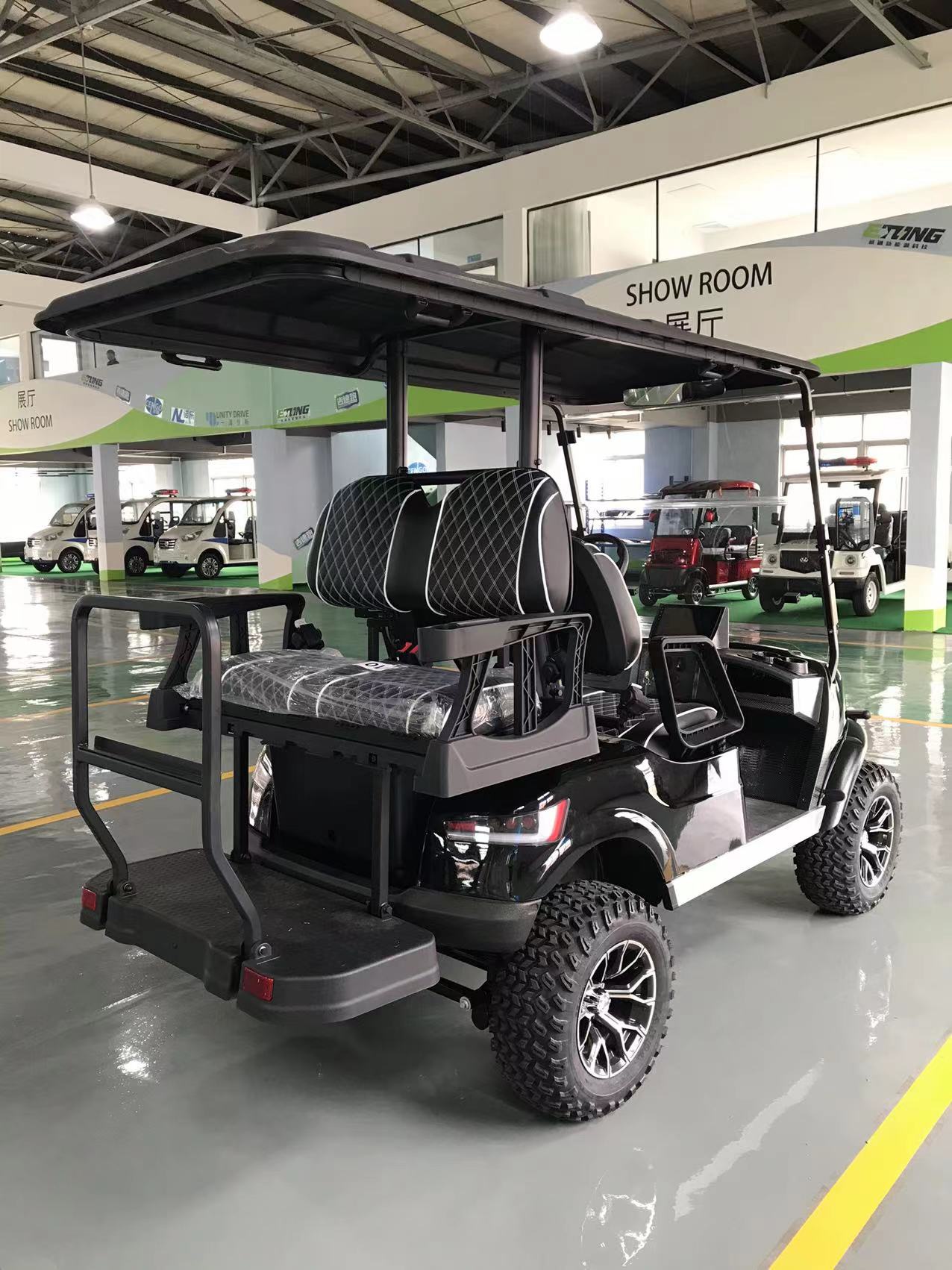 48V5KW AC Motor Off-road 4 6 Seater Electric Golf Carts Various Color Sightseeing Bus for UTV Club Driving Mileage 70-90km