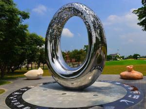 China Artificial Style Outdoor Metal Sculpture , Abstract Outdoor Metal Art Sculpture factory