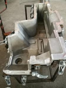 China OEM ODM Rotational Molding Manufacturers / Auto Parts Mold Customized Design factory