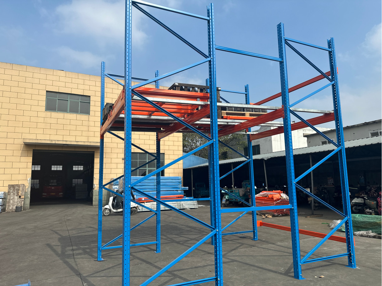 Warehouse Push Back Racking System Customized Pushback Racking System