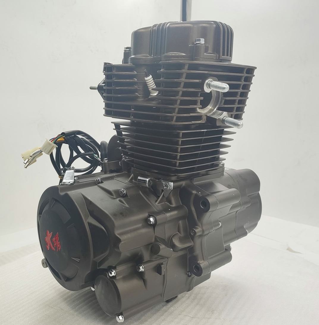 DAYANG Air Cooled CG200 Motorcycle Tricycle Engine Max Black Cylinder Assembly Style