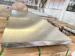 China 0.4 Mm 0.5 Mm 0.6 Mm 0.8 Mm Mirror Finish Aluminium Sheet Cladding For Ceiling Door 1060 1050 factory