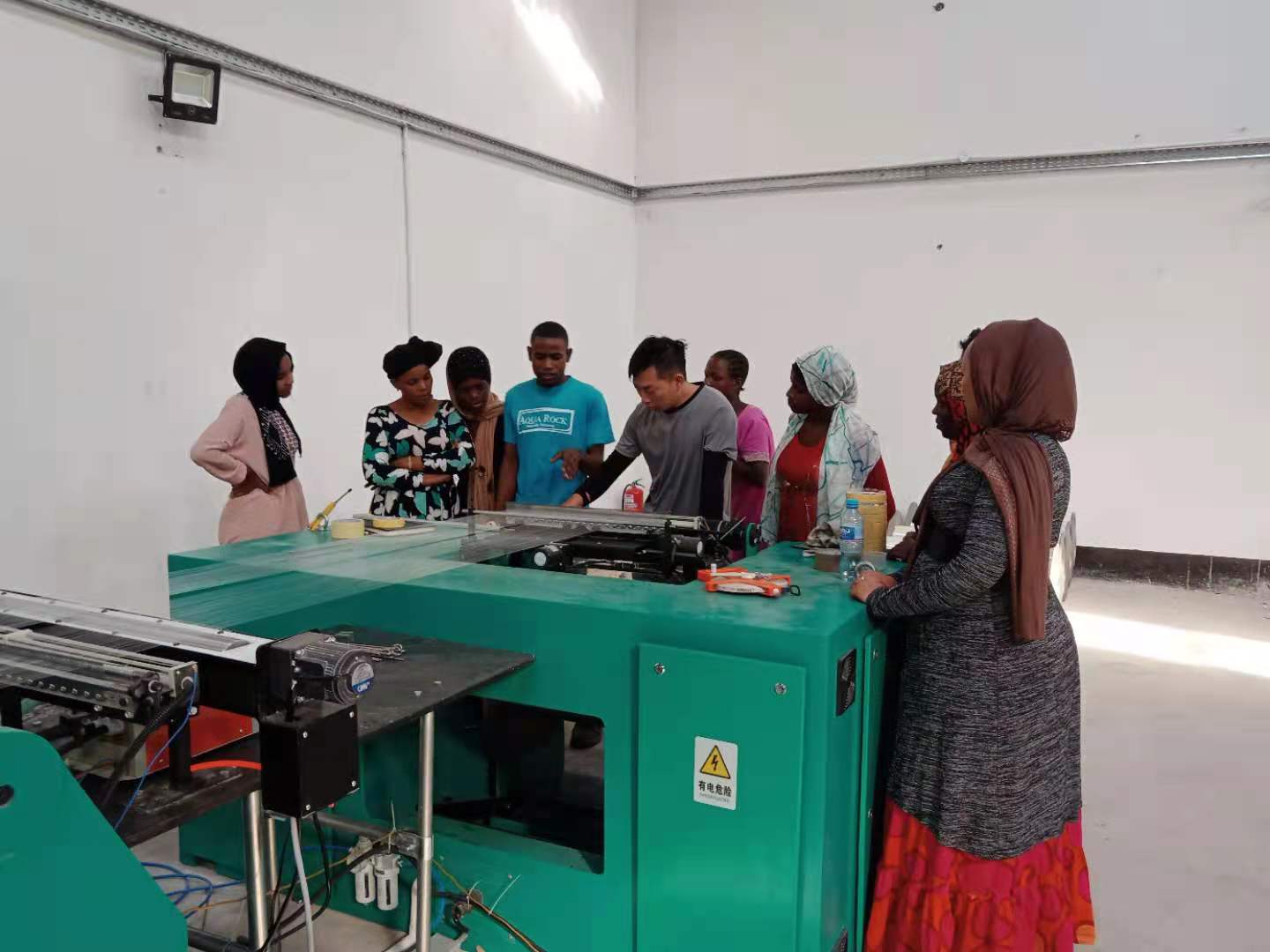 DRCA Model Bale Net Making Machine for Agricultural Use