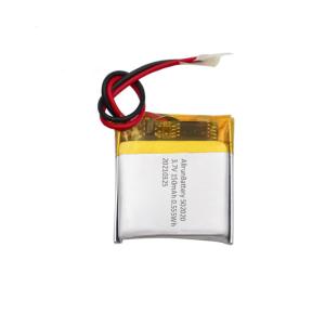 China Powerful 3.7 V 150mAh Rechargeable Square LiPo Battery Pack 502020 factory