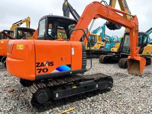 China Japan Hitachi ZX70 mini Excavator 7 Tons Hitachi Crawler Digger Machine factory