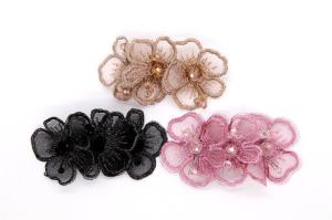 China Fashion Style Wedding Shoe Decorations 80*80mm With Hanging Plating factory