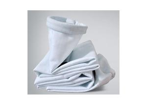 China 5 - 7 Microns Dust Filter Bag Three - Dimensional Porous Structure Gas Filtration Resistance factory