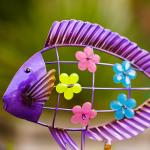 OEM Metal Yard Ornaments Multicolor Animal Garden Figurines Hollow Out Fish