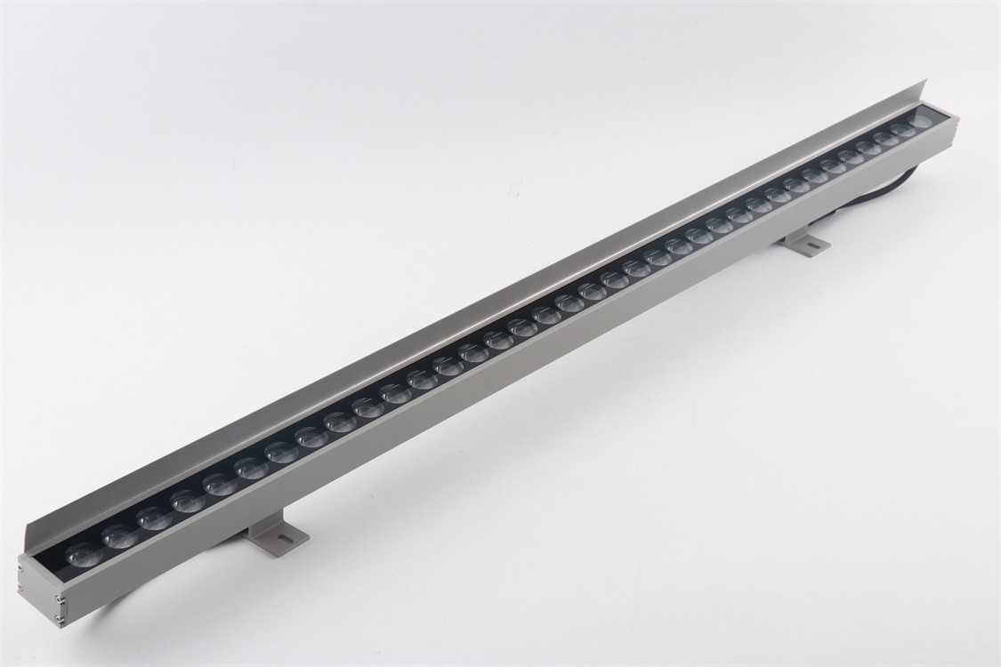 Waterproof Customized DC24V LED Linear Light SMD2835 36W IP65