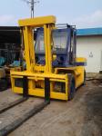 Used Forklift Komatsu 10T in good condition
