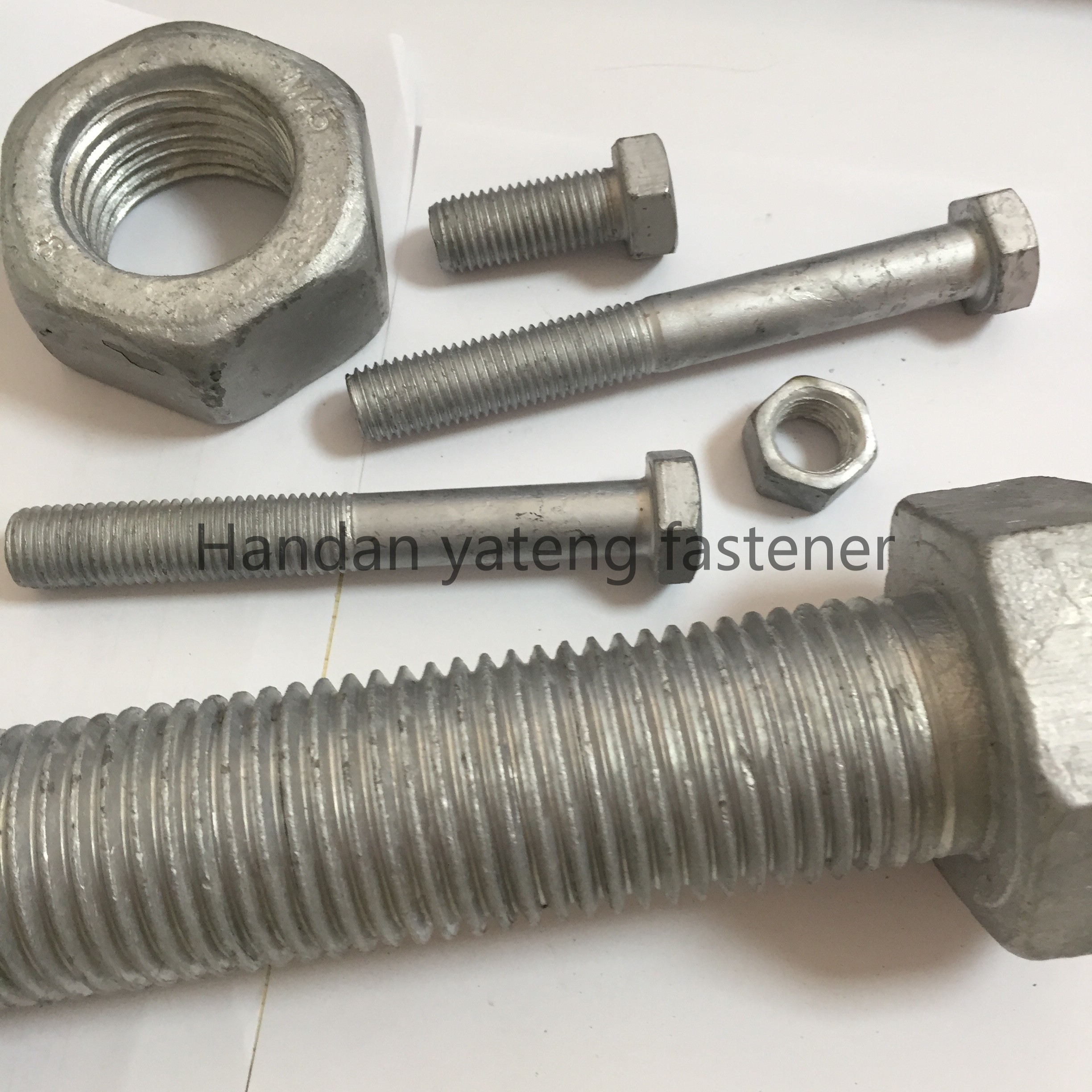 DIN Standard Hebei Fastener HDG Hot Dip Galvanized Hex Bolt and Nut with Yellow Zinc