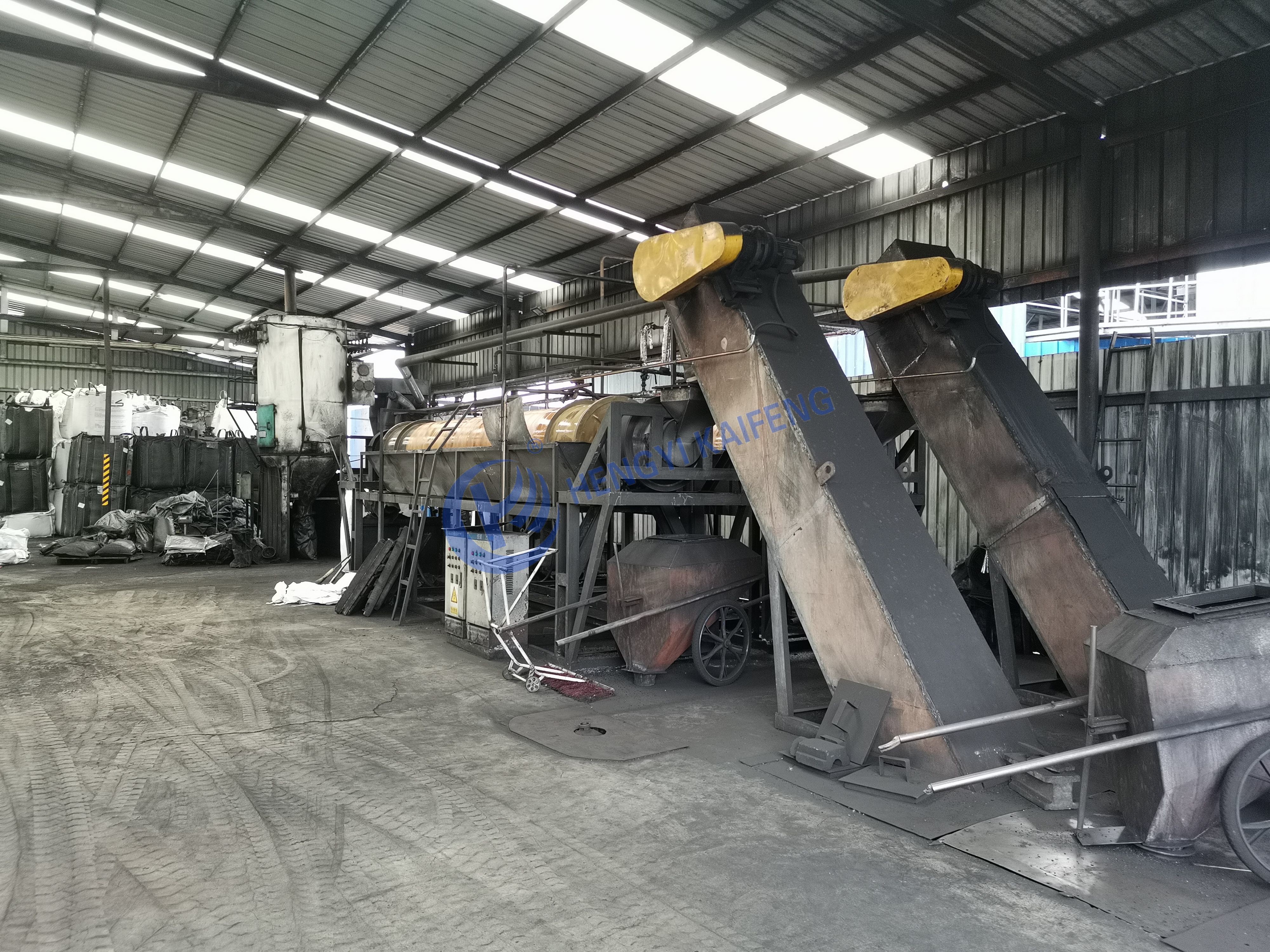 High Performance Activated Charcoal Equipment For Cooling Low Noise