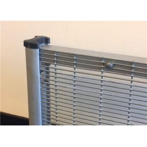 Hot - Dip Galvanized 358 Welded Mesh Security Fencing / Prison Fencing