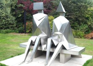 China Contemporary Metal Garden Sculptures Couple Figures Matt / Sandblasting Finishing factory