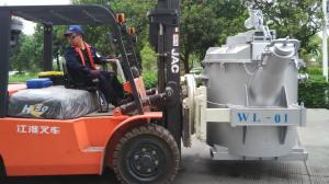 China Dust Free 1200KG Ladle Metallurgy Furnace Cast Iron Ladle For Lead Pouring 2.5t/M3 factory