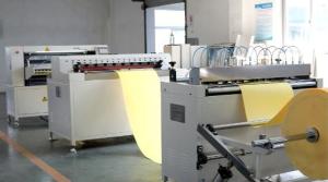 China 1500mm 110 Pleats/Min Adjustable Knife Paper Pleating Machine factory