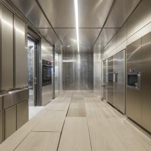 China Heavy-duty Anti-graffiti Stainless Steel Cladding for Public Walls factory