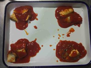 China 155g Mackerel Canned Fish In Tomato Sauce HACCP Certificated factory