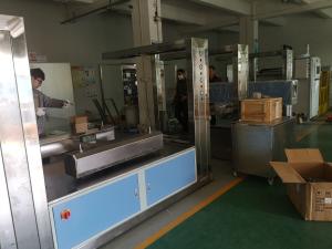 China Hardware Automatic Paint Spray Machine 5 Axis Reciprocating Spraying Equipment factory
