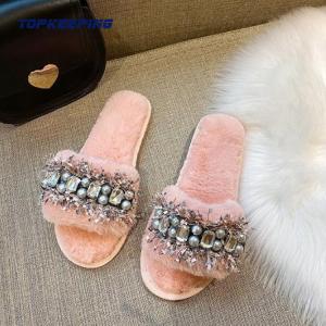 China Diamond Jewelry decorative Outdoor Fur Slippers For Women factory
